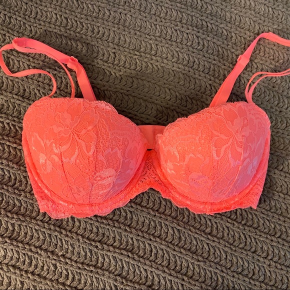 PINK Victoria's Secret Other - NWOT PINK Date Push Up Bra
